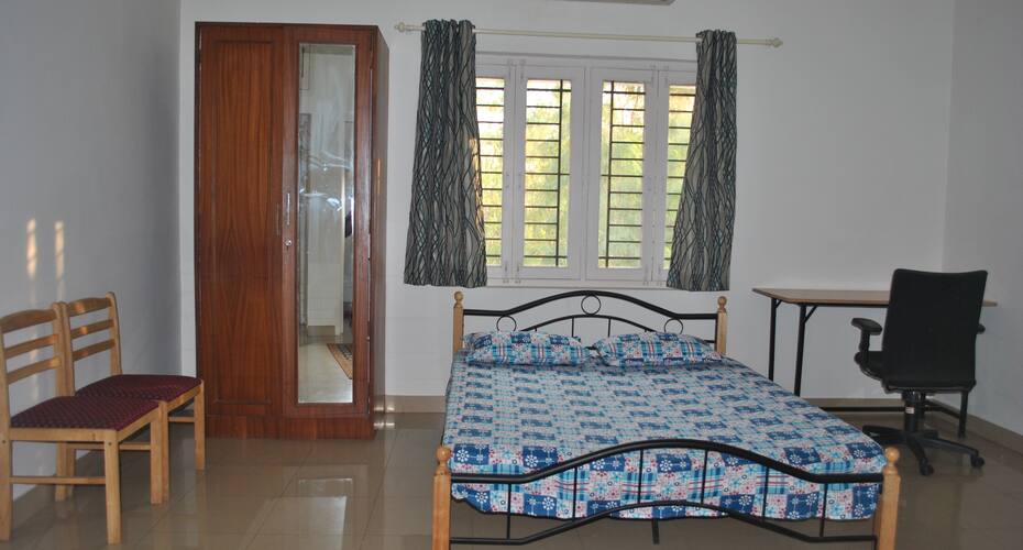 Tree Nest Comfort Inn, Hyderabad 3